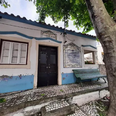 A Casa Elmar Olho Marinho